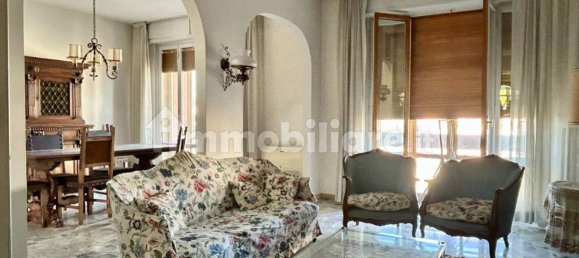 2 bedrooms Apartment in Florence, Italy No. 369833 16