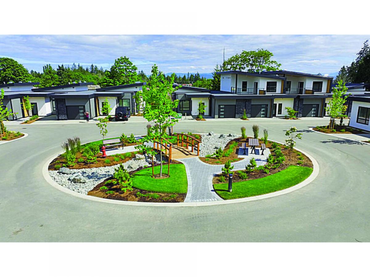 2 bedrooms House in British Columbia, Canada No. 1346