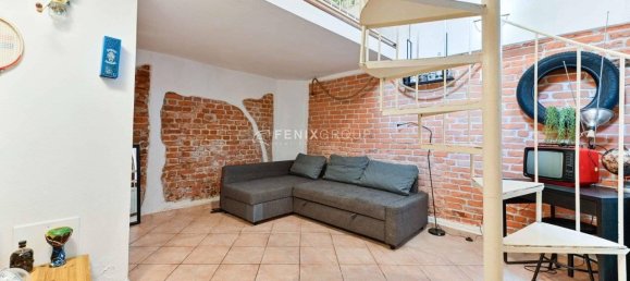 2 rooms Apartment in Milan, Italy No. 247718 2