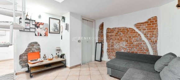2 rooms Apartment in Milan, Italy No. 247718 6