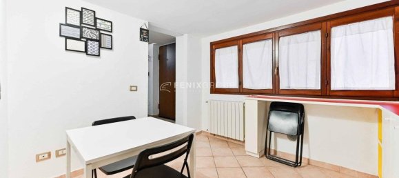 2 rooms Apartment in Milan, Italy No. 247718 9