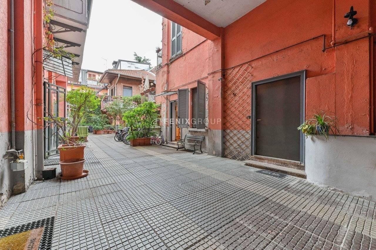 2 rooms Apartment in Milan, Italy No. 247718