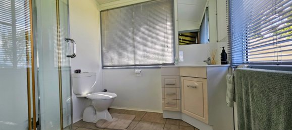 Granja de 4 dormitorios en Thornville, Australia No. 1047 27