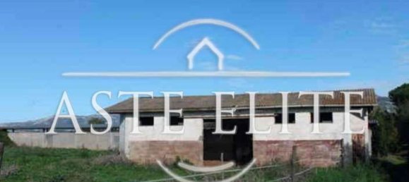 بناية في Cisterna di Latina, Italy 24400متر مربع رقم 277880 32