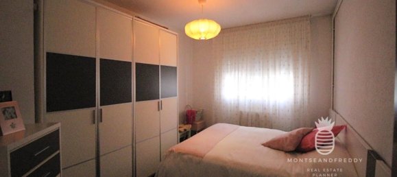 5 bedrooms Villa in Terrassa, Spain No. 284747 11