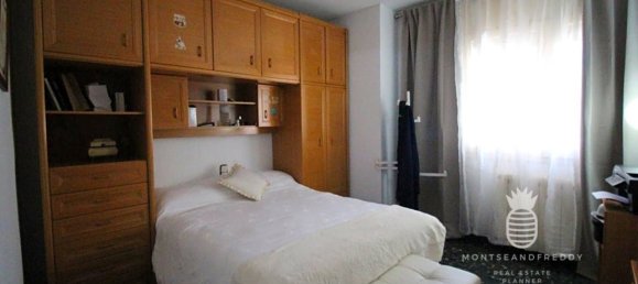 5 bedrooms Villa in Terrassa, Spain No. 284747 12