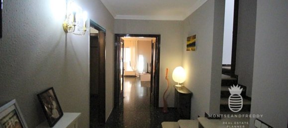 5 bedrooms Villa in Terrassa, Spain No. 284747 27