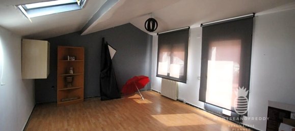 5 bedrooms Villa in Terrassa, Spain No. 284747 13