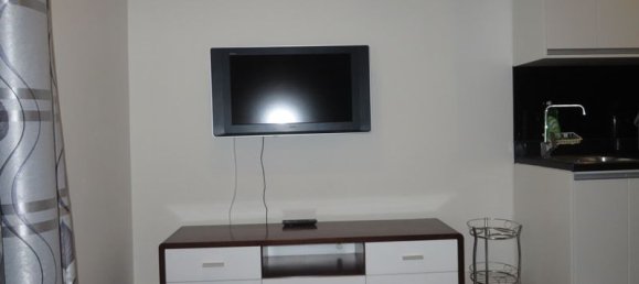 Studio in Ba Dinh, Vietnam No. 4694 3