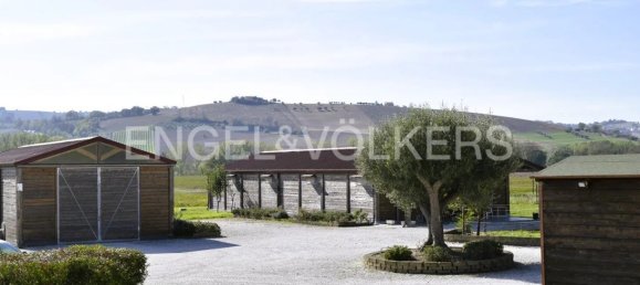 6 Schlafzimmer Haus in Montegranaro, Italy, Nr. 129741 20