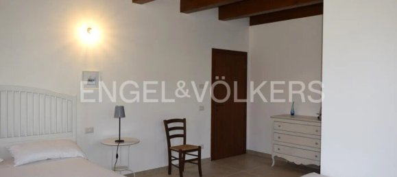 6 Schlafzimmer Haus in Montegranaro, Italy, Nr. 129741 16