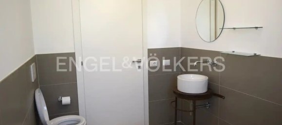 6 Schlafzimmer Haus in Montegranaro, Italy, Nr. 129741 3