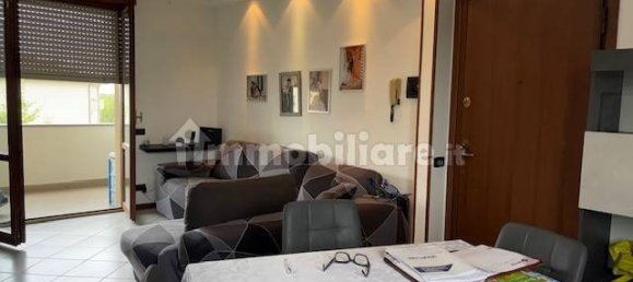 Apartamento de 2 dormitorios en Bernareggio, Italy No. 332240 4