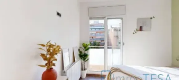 Apartamento de 3 dormitorios en Barcelona, Spain No. 183840 32