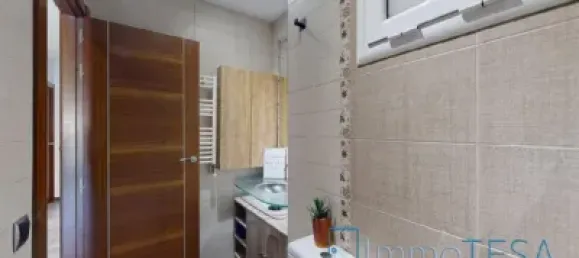 Apartamento de 3 dormitorios en Barcelona, Spain No. 183840 22