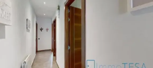 Apartamento de 3 dormitorios en Barcelona, Spain No. 183840 20