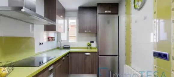 Apartamento de 3 dormitorios en Barcelona, Spain No. 183840 17
