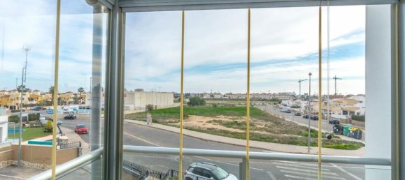 3 bedrooms Townhouse in Alicante, Spain No. 176496 13