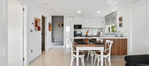 3 bedrooms Townhouse in Alicante, Spain No. 176496 3