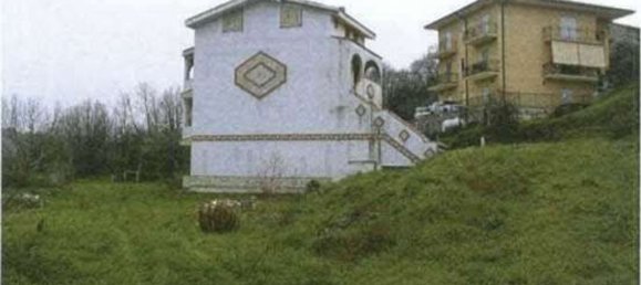 12 rooms Apartment in Marano Marchesato, Italy No. 182503 12