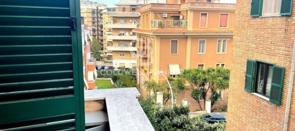 4-Zimmer Wohnung in Rome, Italy, Nr. 48586 6