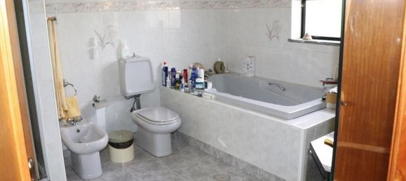 7 bedrooms House in Vila Real, Portugal No. 107064 19