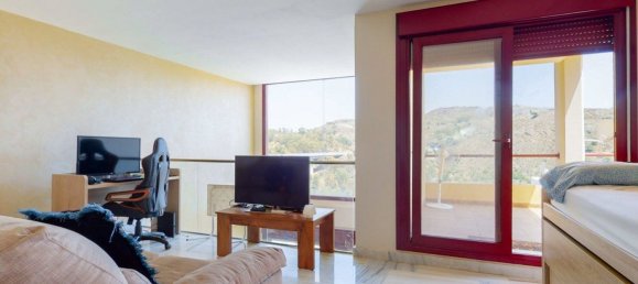 Дуплекс с 3 спальнями в Малага, Испания № 42358 27