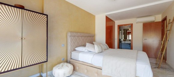 Дуплекс с 3 спальнями в Малага, Испания № 42358 20