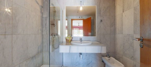 Дуплекс с 3 спальнями в Малага, Испания № 42358 23