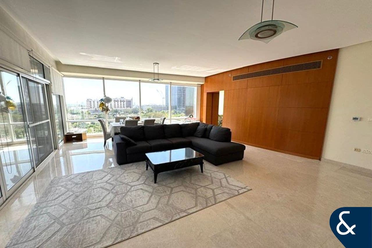 2 bedrooms Apartment in Jumeirah Lake Towers, UAE No. 113735