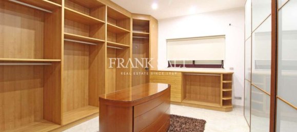 7 bedrooms Bungalow in Mellieha, Malta No. 2367 9