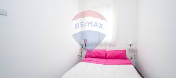 3 bedrooms Apartment in Trieste, Italy No. 19735 20