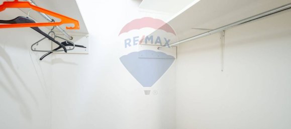 3 bedrooms Apartment in Trieste, Italy No. 19735 18