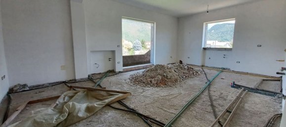 4 rooms Apartment in Sora, Italy No. 123129 2