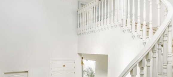 5 bedrooms Villa in Estepona, Spain No. 183443 32