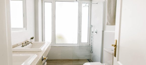 5 bedrooms Villa in Estepona, Spain No. 183443 7