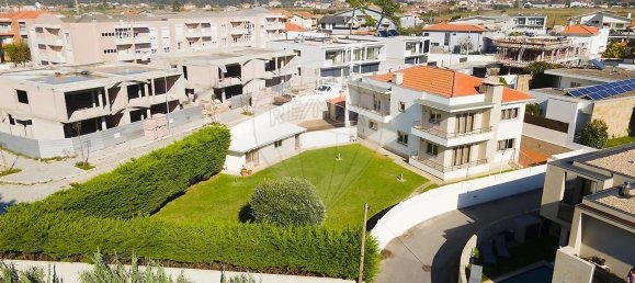 4 غرف نوم منزل في Mindelo, Portugal رقم 185809 2