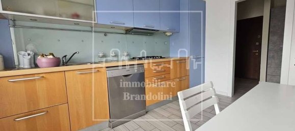 Квартира с 2 спальнями в Варесе, Италия № 344087 3