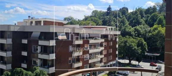 Квартира с 2 спальнями в Варесе, Италия № 344087 46