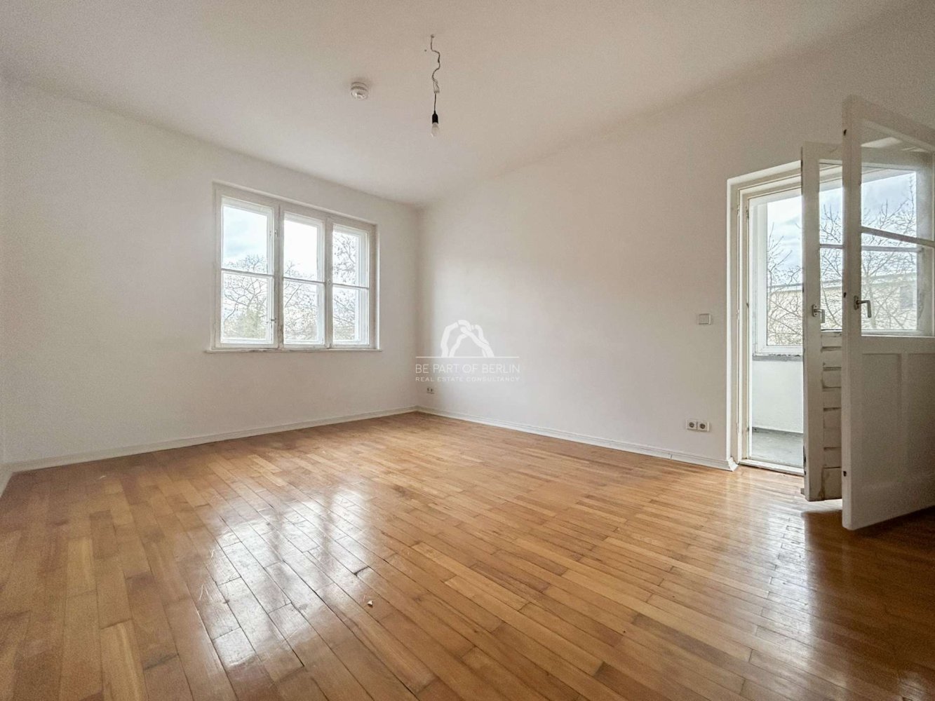 2 rooms Apartment in Zehlendorf, Germany No. 112038