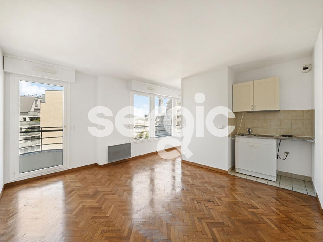 Студия в Исси-ле-Мулино, Франция № 341341