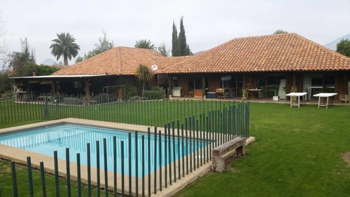 4 bedrooms House in Chacabuco, Chile No. 4709