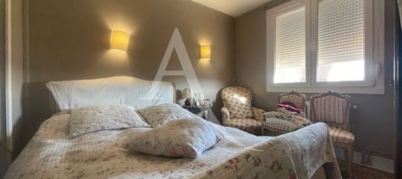 4 Schlafzimmer Haus in Vineuil, France, Nr. 77671 5