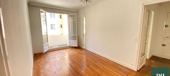 2 chambres Appartement à Montmorency, France No. 182071 2