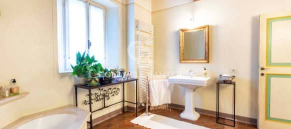 5 bedrooms Villa in Busseto, Italy No. 63531 27