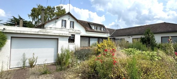 Casa de 3 dormitorios en Margny-les-Compiegne, France No. 252898 11