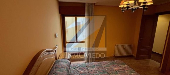 2 Schlafzimmer Wohnung in Oviedo, Spain, Nr. 166216 12
