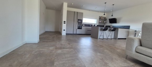 4 bedrooms House in Zero Branco, Italy No. 342030 37