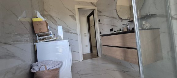 4 bedrooms House in Zero Branco, Italy No. 342030 34