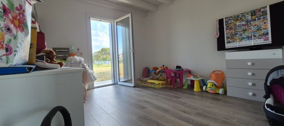 4 bedrooms House in Zero Branco, Italy No. 342030 45